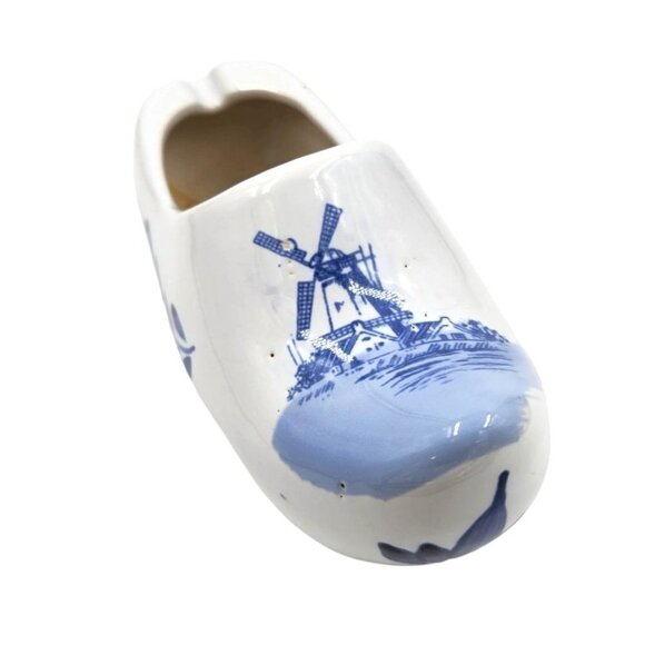 Nurserymens Exchange , Dutch Shoe, Delft Blue and White Clog - Picture 9 of 10